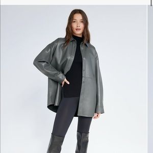 Aritzia babton Pelli Below Bum Shirt Jacket